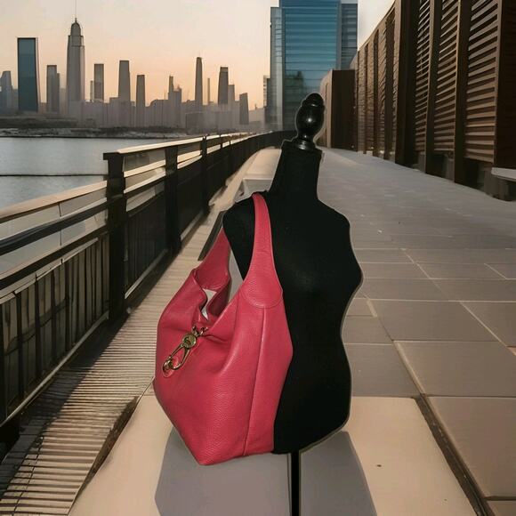 Dooney & Bourke Lucca Red Leather Logo Lock Hobo Bag Purse 15x12x5 *see All Pics - Picture 1 of 15